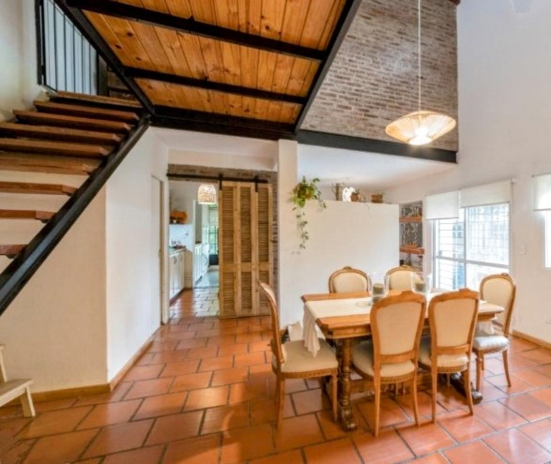 ROLDAN . Casa 3 dormitorios