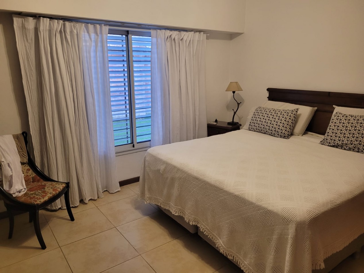 ACAPULCO AL 6100 - FUNES