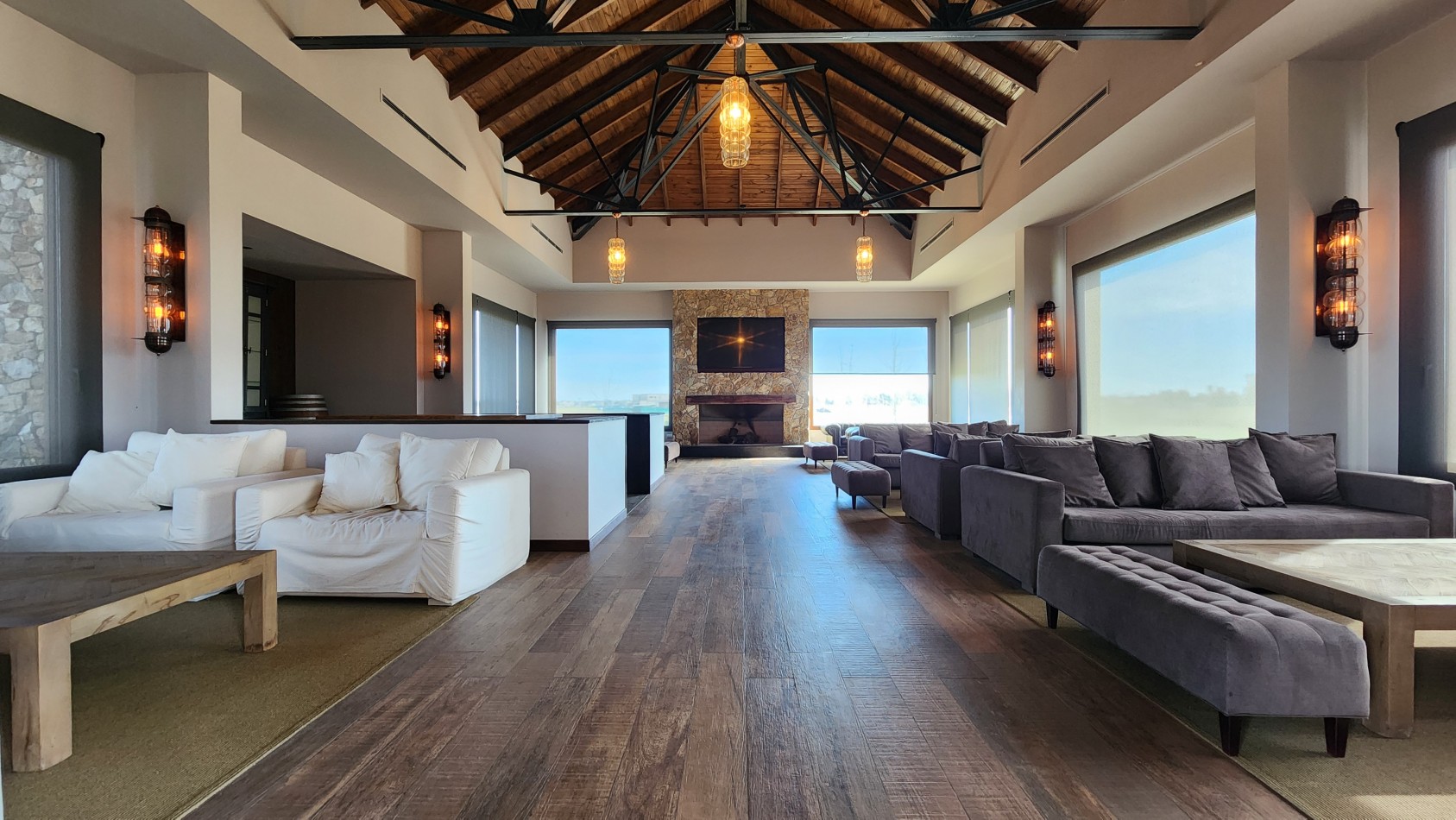 LA FINCA COUNTRY CLUB - FUNES