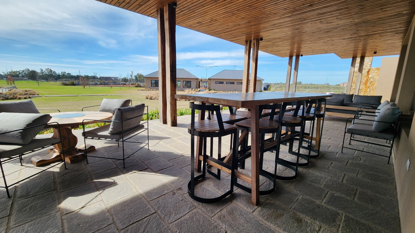 LA FINCA COUNTRY CLUB - FUNES