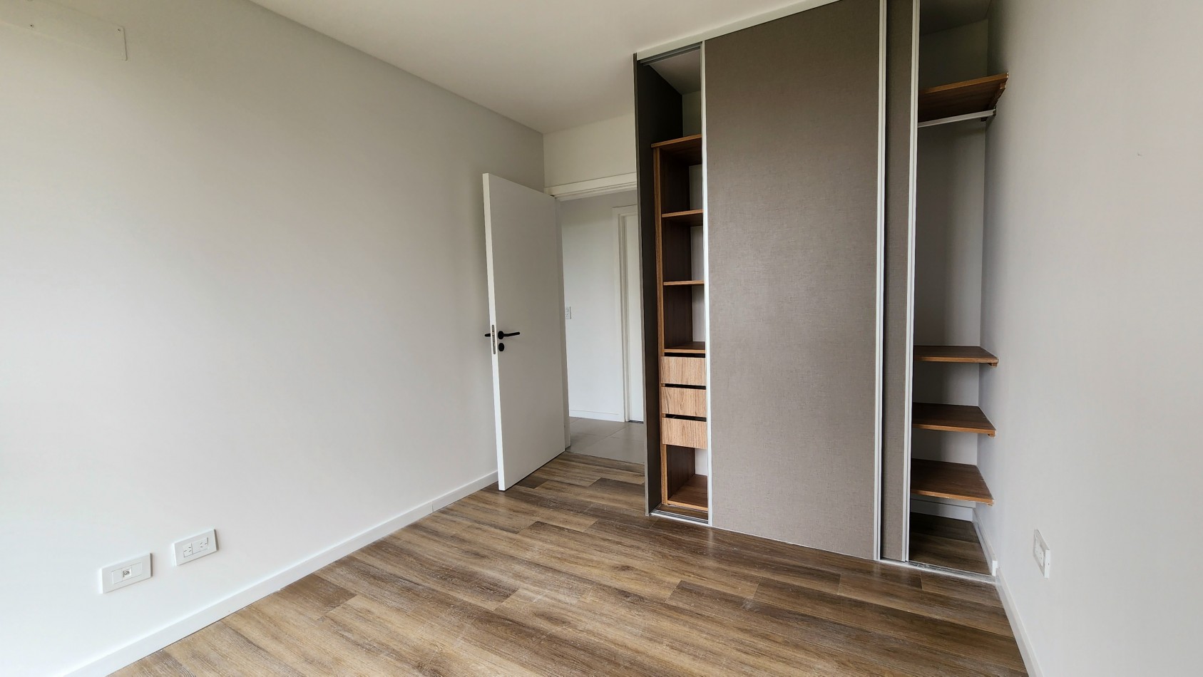 PADDOCK CONDOS FISHERTON