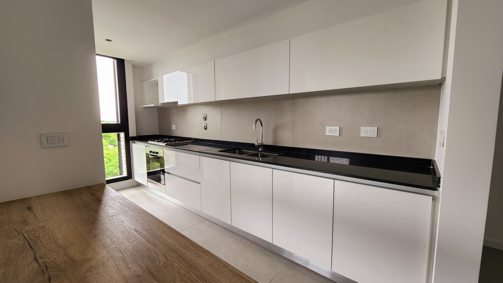 PADDOCK CONDOS FISHERTON