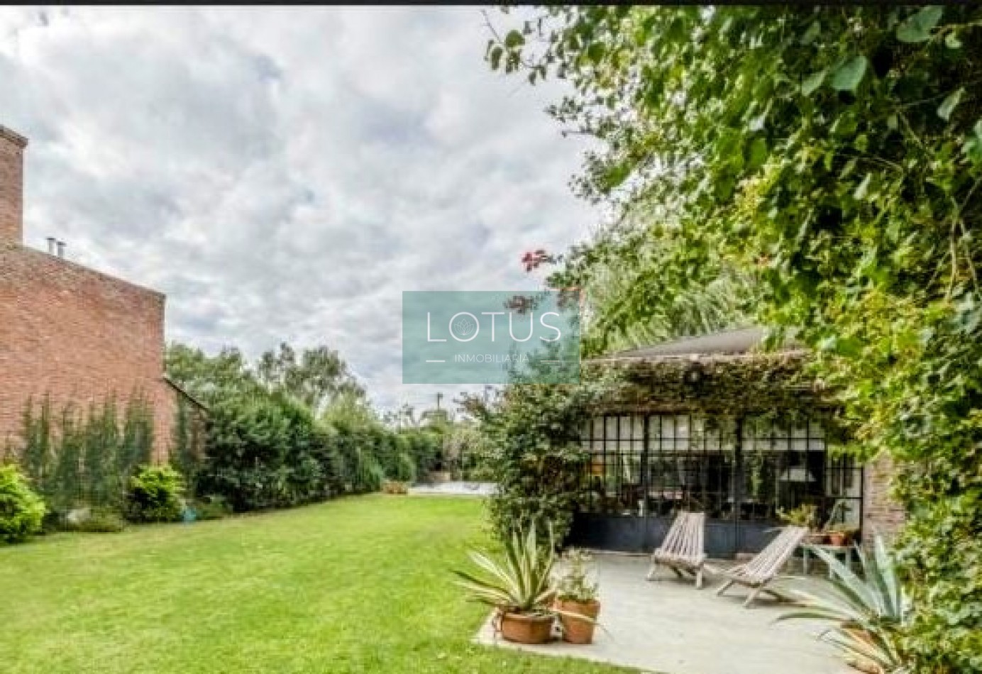ROLDAN . Casa 3 dormitorios