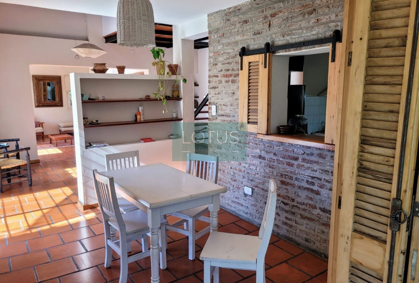 ROLDAN . Casa 3 dormitorios