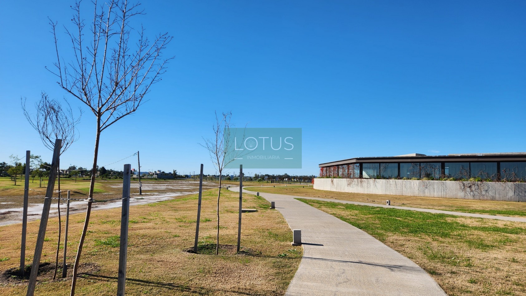 LOTE EN VIDA CLUB DE CAMPO - Funes