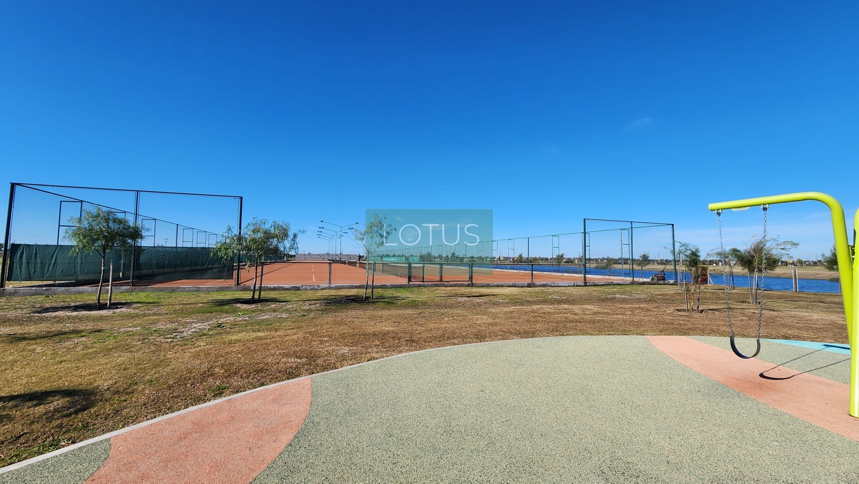 LOTE EN VIDA CLUB DE CAMPO - Funes