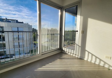 OCHO SAUCES . TORRE 6 Piso 3 Dpto. C - FUNES