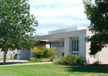 Haras de Funes . Club de Campo 